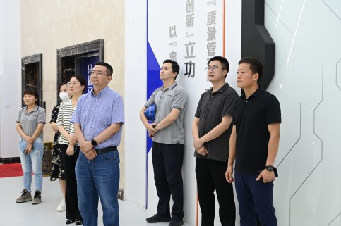 市司法局走访调研抖du圈股份法治建设工作